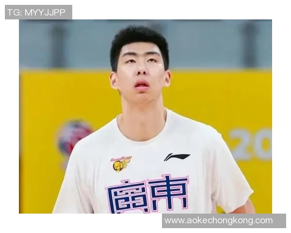 广东内线新星崛起挤走徐昕逼退王少杰或成杜锋战术核心